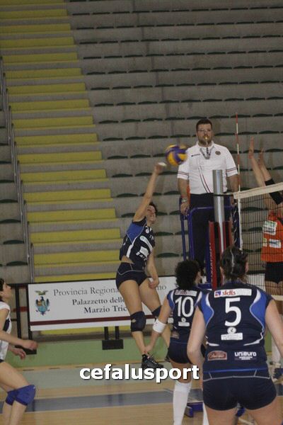 120318 sport2 319_tn.jpg